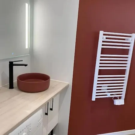 Daire Aux Sables-d'olonne Avec Terrasse. Les Sables-dʼOlonne